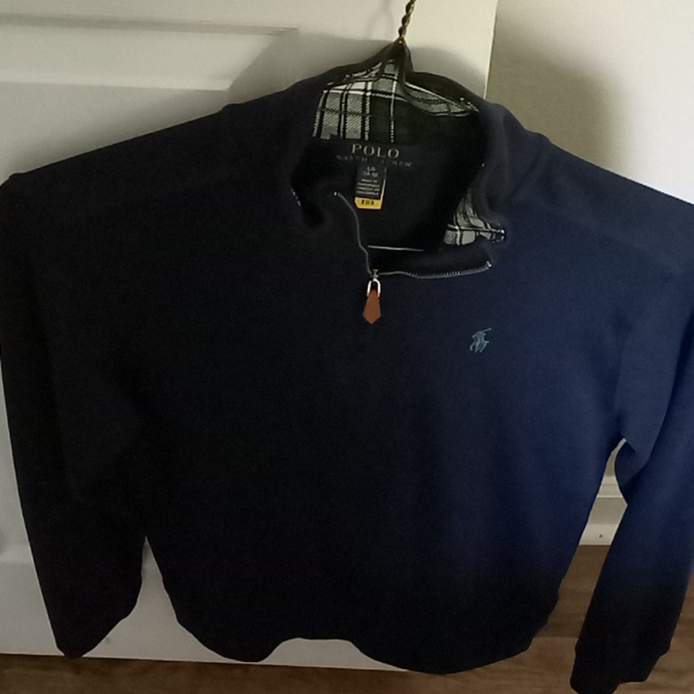 Polo sweater